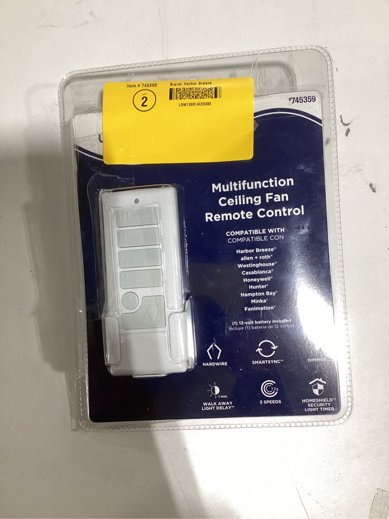 Condition photo showing Good Condition for harbor breeze 40837 off-white handheld universal ceiling fan remote control