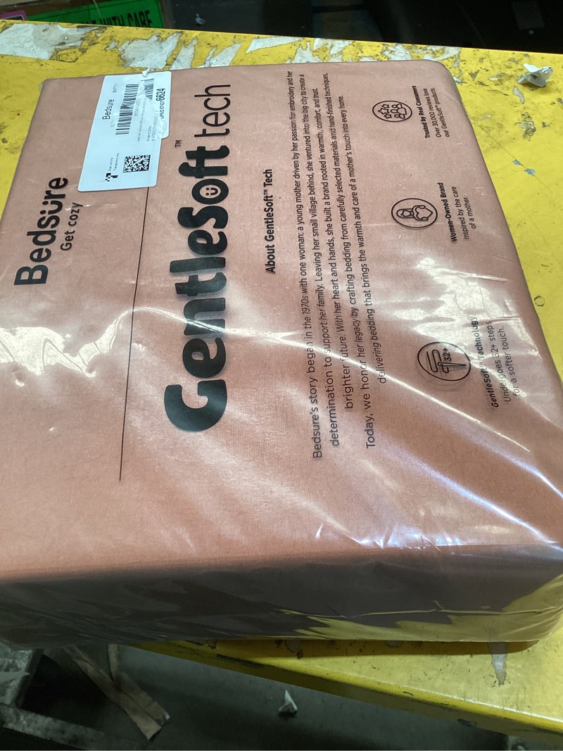 Condition photo showing As Is for bedsure deep pocket queen sheets - 6 piece, prewashed ultra-soft queen sheet set, fits mattresses up to 18 inches thick, breathable & secure fit, hotel luxury bedding, burnt orange burnt orange queen