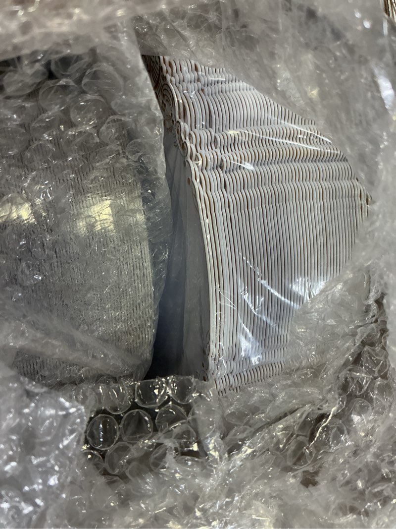 Condition photo showing Good Condition for 102pcs white and gold plastic plates - heavy duty gold disposable plates include 51pcs 7.5inch dessert plates, 51pcs 10.25inch dinner plates for wedding & parties gold 7.5inch/10.25inch