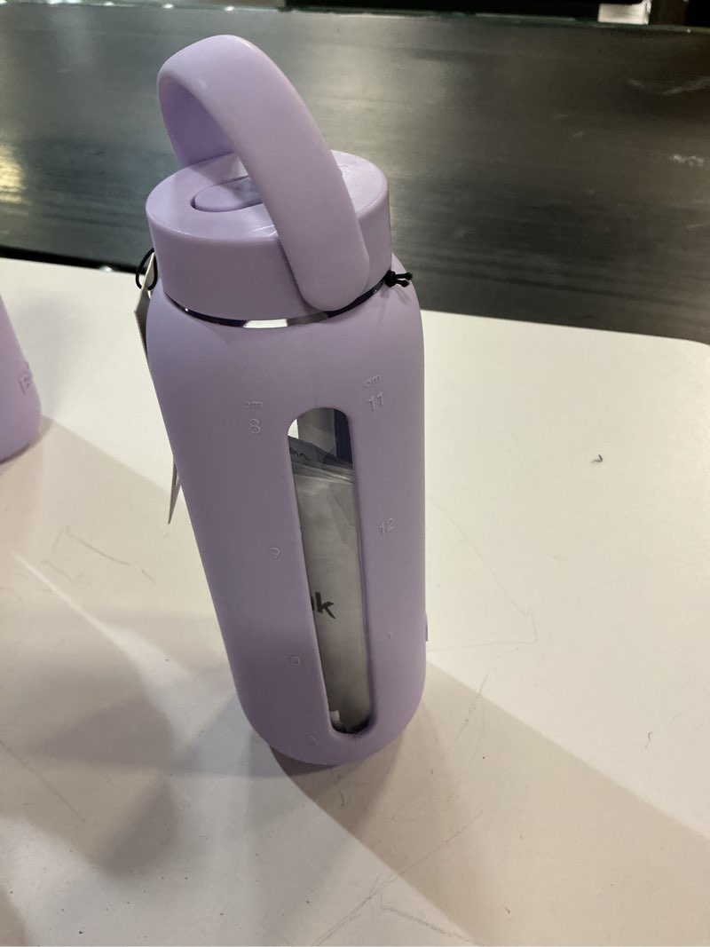 Condition photo showing New/Like New for bink glass day bottle flip cap| 21oz light purple 