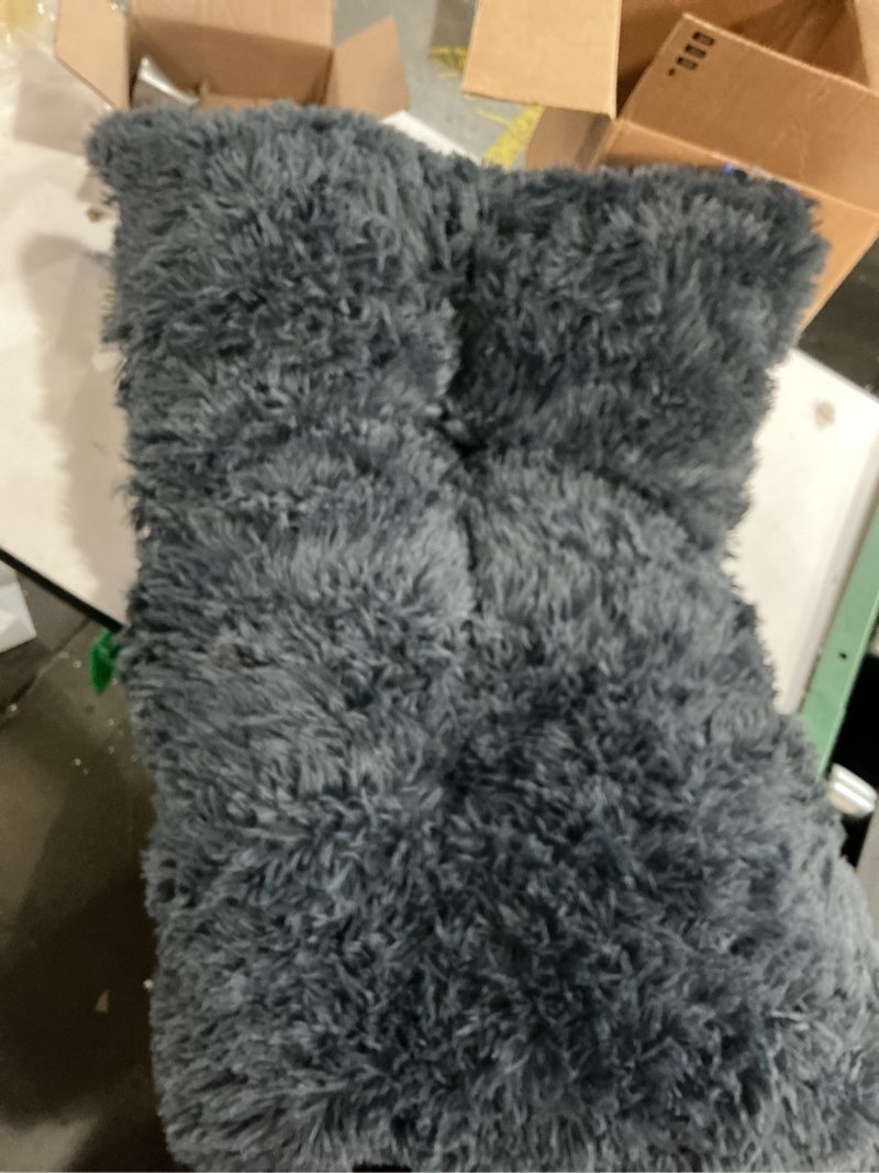 Condition photo showing Good Condition for BFPETHOME Dog Beds for Large Dogs, Plush Dog Crate Bed Fluffy Cozy Kennel Pad for Sleeping &Ease Anxiety, Washable Pet Mats with Anti-Slip Bottom for Large Dogs, Navy L(35x23 inch) Navy