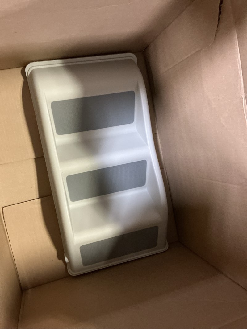 Condition photo showing Good Condition for trixie lightweight pet stairs with non-slip rubber treads - 3 step stairs for dogs and cats to reach beds and couches - foldable and easy to store - light gray
