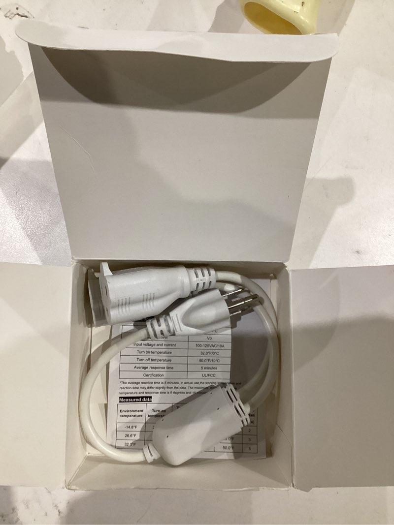Condition photo showing Good Condition for Feekoon 120V 10A Temperature Controlled Extension Cord, Heat Cable Controller Turns on Below 32°F, Off Above 50°F, Thermostatically Controlled Outlet for Coop Heaters Deicers Water Pipe Heating Tapes 2 Plug