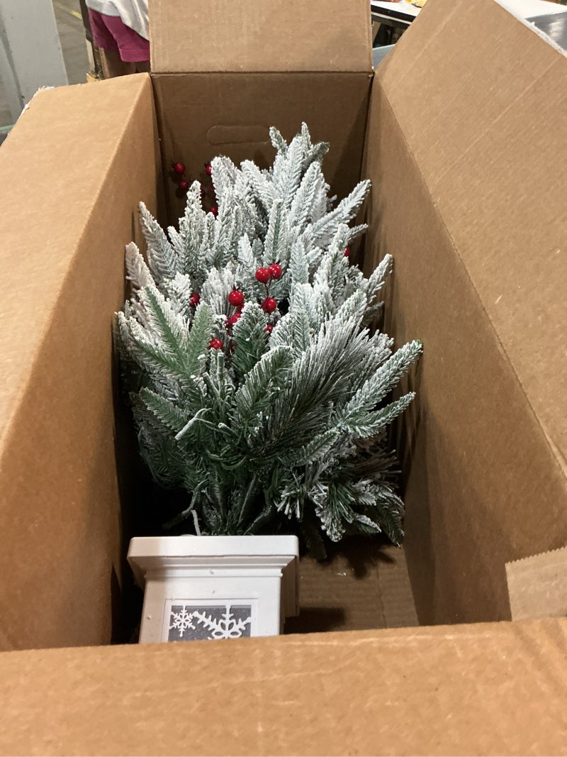 Condition photo showing Good Condition for garveehome 3ft prelit christmas tree with 78 warm lights & red berry, artificial xmas trees with elk light box base, for home, office, fireside christmas decoration, set of 1 3ft elk base-1pcs