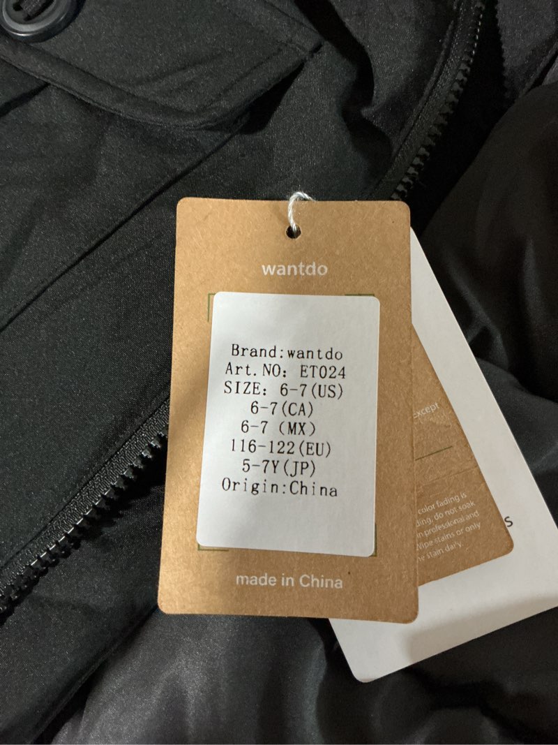 Condition photo showing New/Like New for wantdo boy's winter coat warm puffer jacket waterproof snow coat hooded et024 size 6-7 y