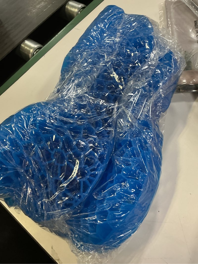 Condition photo showing New/Like New for Kayak Seat Cushion Compatible with Ascend, Thicken Gel Seat Cushion, Breathable Honeycomb Design Absorbs Pressure, Kayak Accessories Pad for Long Sitting on Fishing, Canoe, Rowing