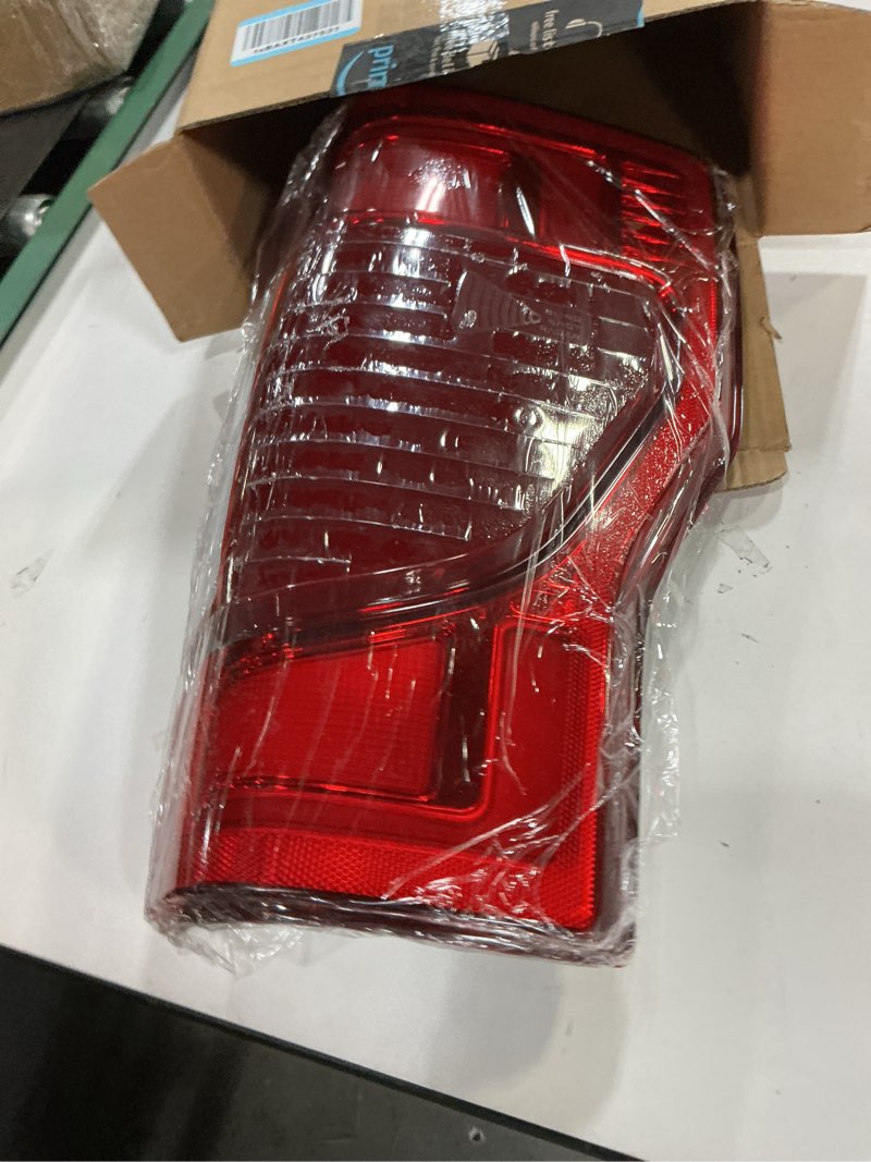 Condition photo showing As Is for LED Type Tail Light Rear Lamp w/Blind Spot Assembly (Module NOT Included) Compatible for 2020 2021 2022 Ford F250 F350 F450 Super Duty Right Passenger Side LC3Z13404E FO2801282 LED w/Blind Spot Right
