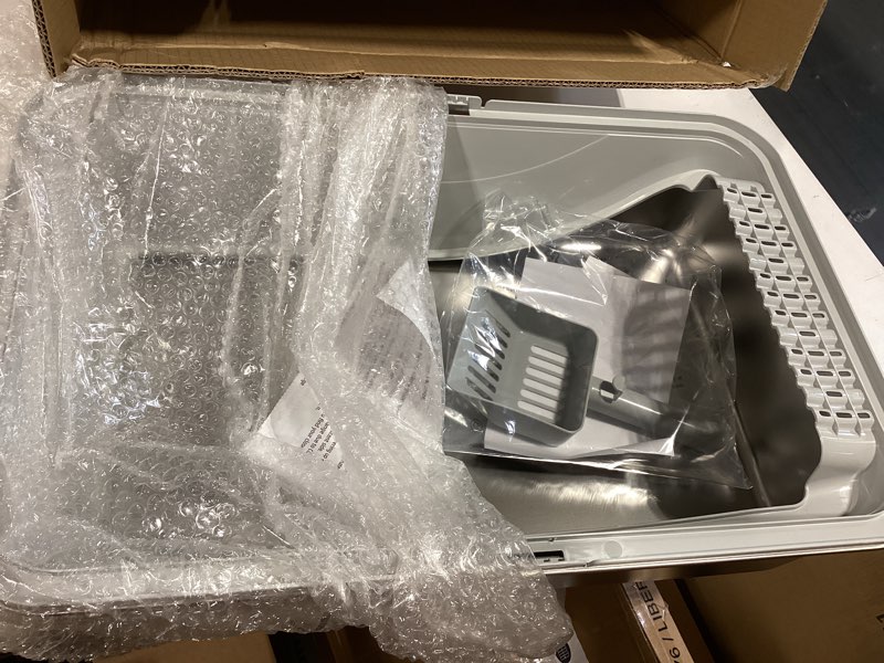 Condition photo showing New/Like New for stainless steel cat litter box, extra large xl odor free metal litter box with high sides lid, open top litter pan include scoop easy cleaning kitty cat box anti-urine leakage, non-sticky light grey x-large