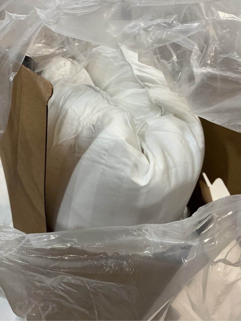 Condition photo showing Good Condition for Beautyrest Luxury Goose Feathers Soft Pillows, 500 Thread Count Cotton Cover 20”x36”, King (Pack of 2), Supportive Fluffy Hotel Collection Bed Pillows for Side and Back Sleepers