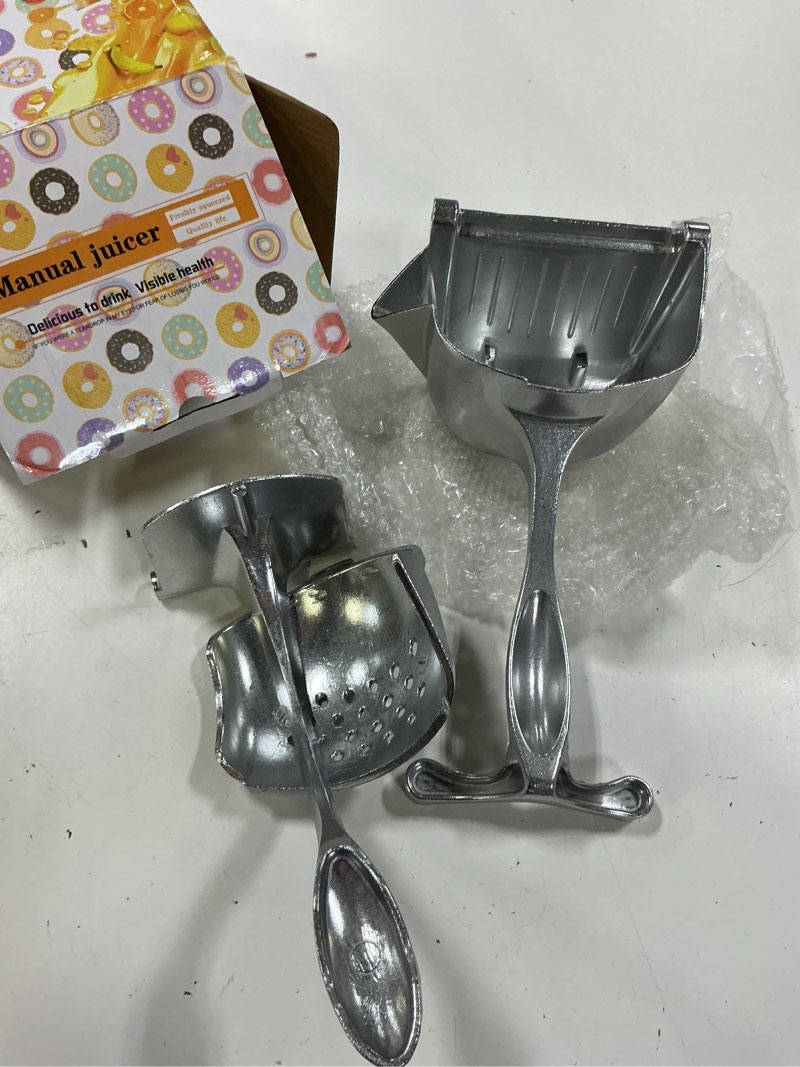 Condition photo showing Good Condition for hand juicer squeezer - gets every last drop fast - manual juicer hand press for lemon, orange, lime, grapefruit and pomegranate | 20 oz aluminum bowl, pour spout, lemon squeezer with ergonomic handle big