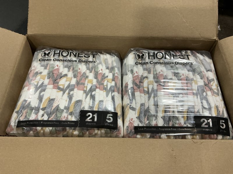 Condition photo showing New/Like New for The Honest Company Clean Conscious Diapers for Sensitive Skin, Up to 100% Leakproof Hypoallergenic Fragrance-Free Baby Diapers, Gender Neutral Prints, Super Club Box, Size 5 (27+ lbs), 84 Count Size 5 (84 Count) Big Trucks + All the Letters
