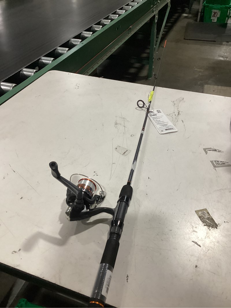 Condition photo showing Good Condition for ugly stik gx2 spinning reel and fishing rod combo new model 25 size reel - 5' - light - 3pc