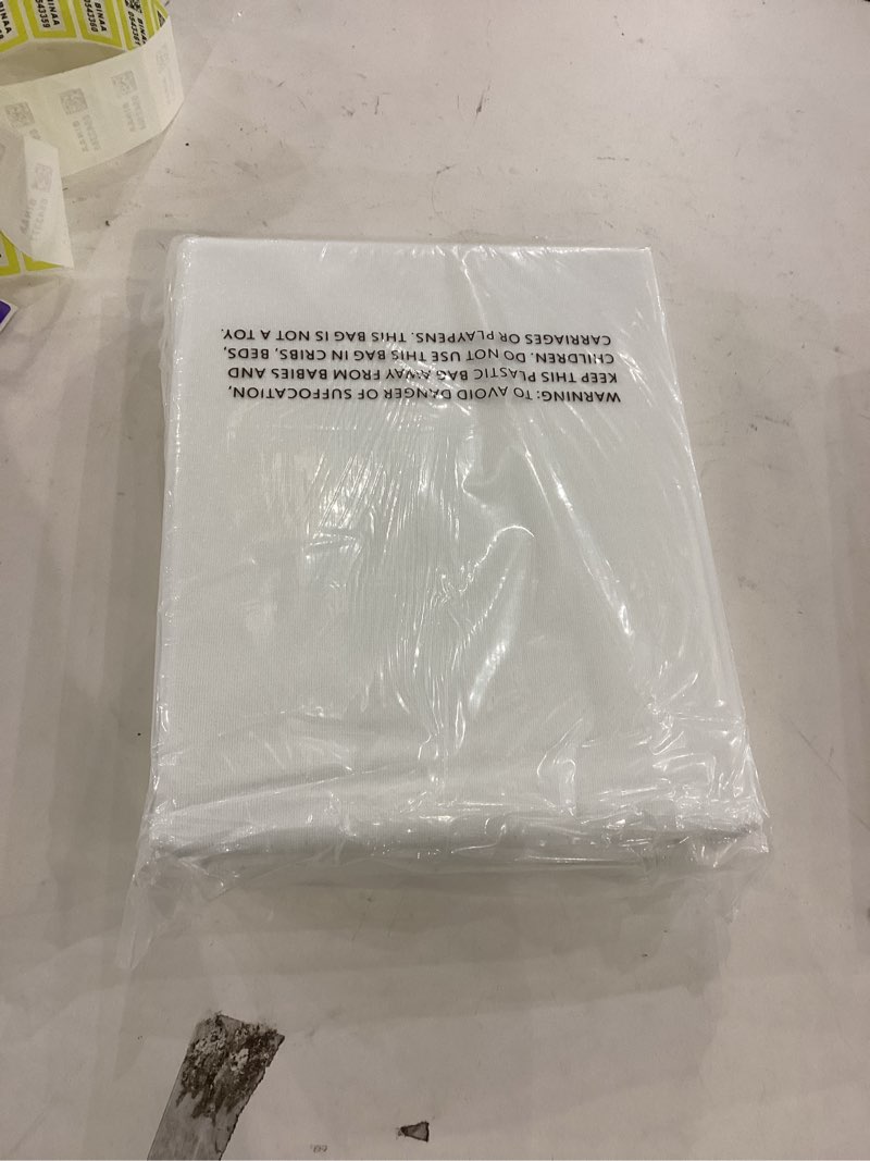 Purple Waterproof Mattress Protector – Twin, Gold-Standard Protection, Comfort-First Design, Fits Ma