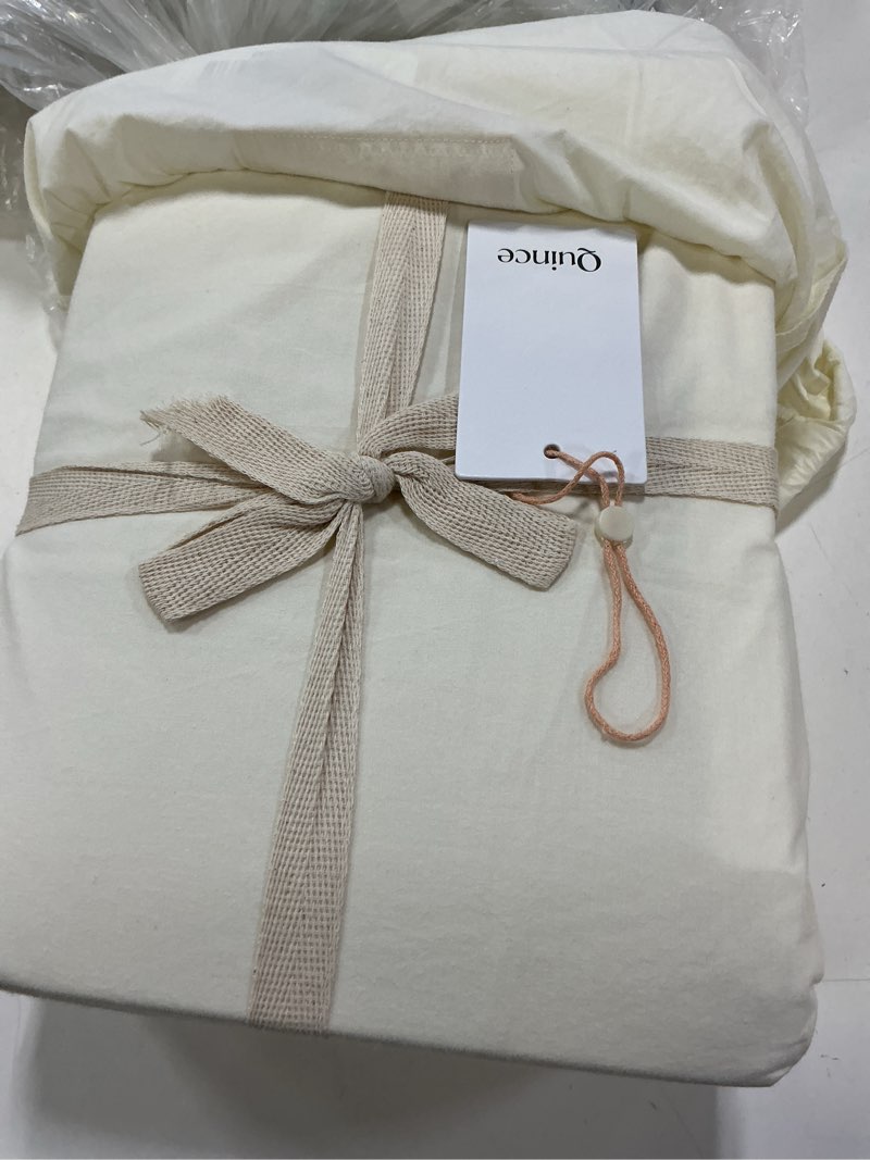Condition photo showing Good Condition for organic brushed cotton sheet set, queen, ivory