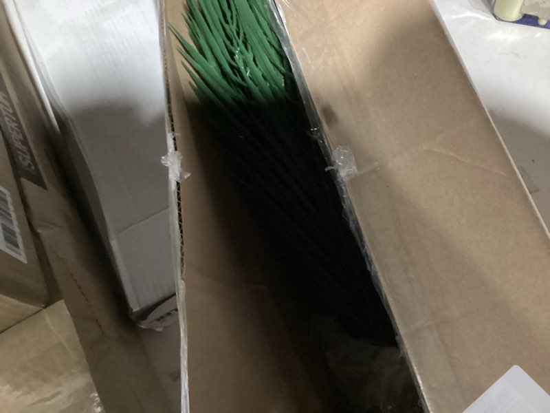 Condition photo showing New/Like New for jexine 100 pcs easter palm leaves for palm sunday artificial fake branches tree stems large faux greenery plants fronds for church holy week hawaiian jungle wedding party decoration (18.9 x 7) 100 18.9 x 7"