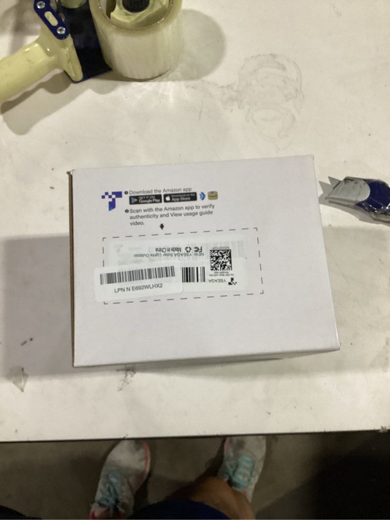 Condition photo showing Good Condition for solar lights outdoor waterproof, 288 led 2800lm motion sensor outdoor lights with remote control, 4 head solar flood lights outdoor for patio, garage, yard, wall, ip65 security lights 2 pack