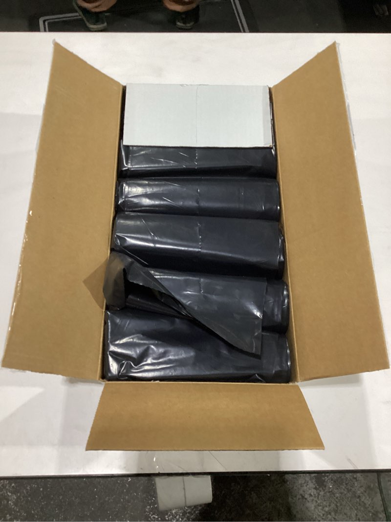 Black LDPE Coreless Trash Bags - 33"x45" - 30 Bags - 3.0 mil - Black - 3M3345BLKLDTL - AssurePak
