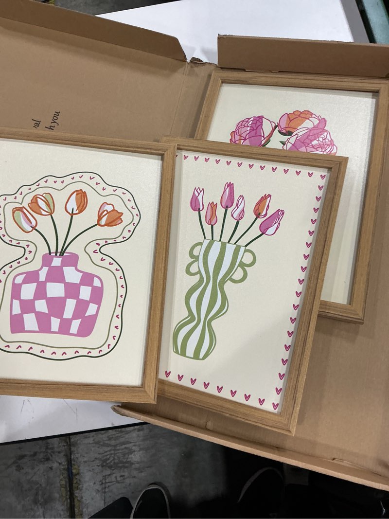 Condition photo showing Good Condition for framed boho floral canvas wall art set of 3, pink tulip flower paintings wall decor, abstract botanical pictures prints minimalist home decor aesthetic for living room bedroom office 16×24 inch pink tulip 24"l x 16"w