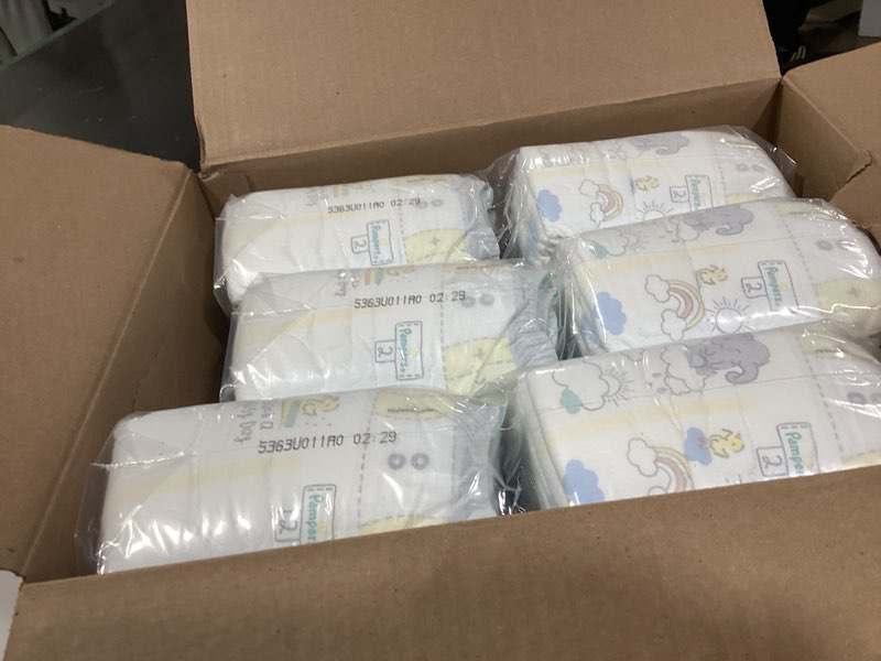 Condition photo showing New/Like New for Pampers Swaddlers Diapers Size 2  186 Count (Select for More Options)