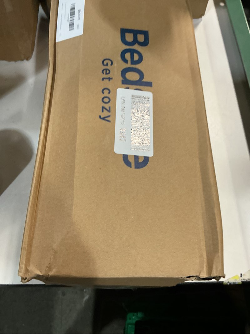 Condition photo showing New/Like New for Bedsure GentleSoft California King Size Blanket for Bed - Cozy Soft Blankets for Women, Cute Large Throws for Girls, Beige, 102x96 Inches Beige California King (102" x 96")