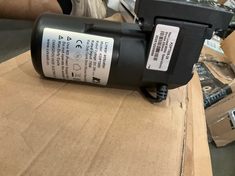 Condition photo showing Good Condition for linear actuator kaidi model kdpt005-28 power recliner lift chairs motor replacement