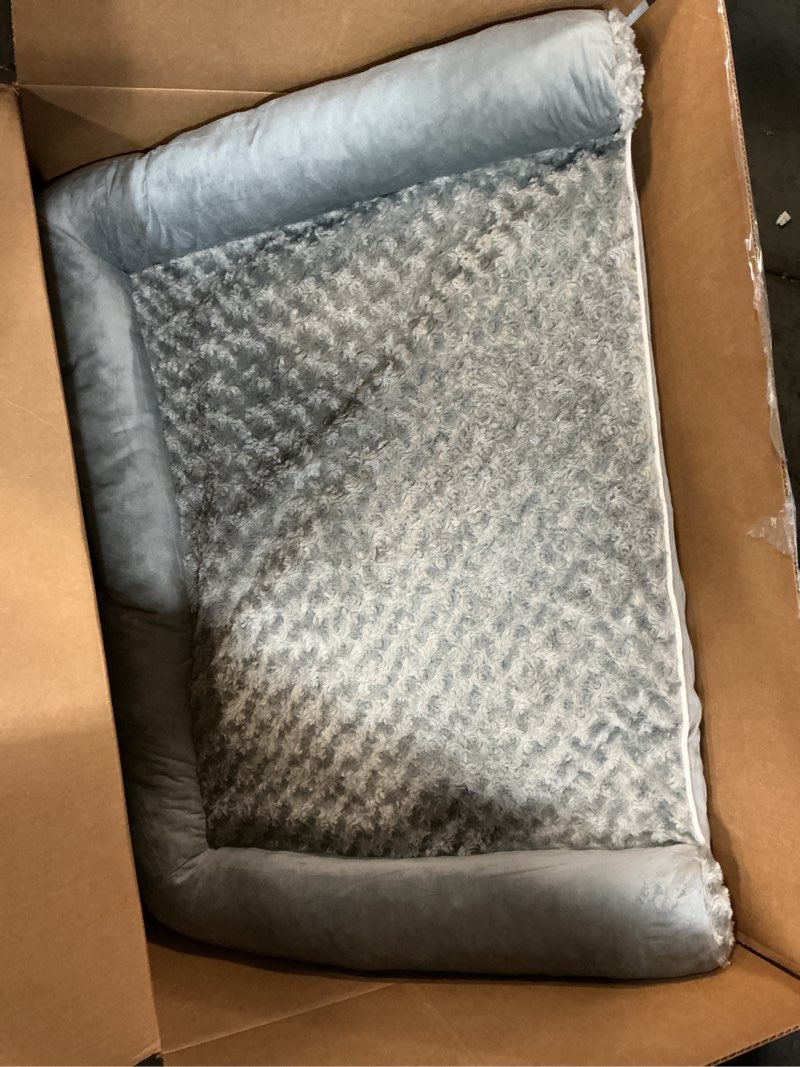 Condition photo showing Good Condition for BFPETHOME Dog Beds for Large Dogs, Orthopedic Dog Bed for Medium Large Dogs,Big Waterproof Couch Pet Bed with Removable Washable Cover 36"L x 27"W x 6.5"Th Grey