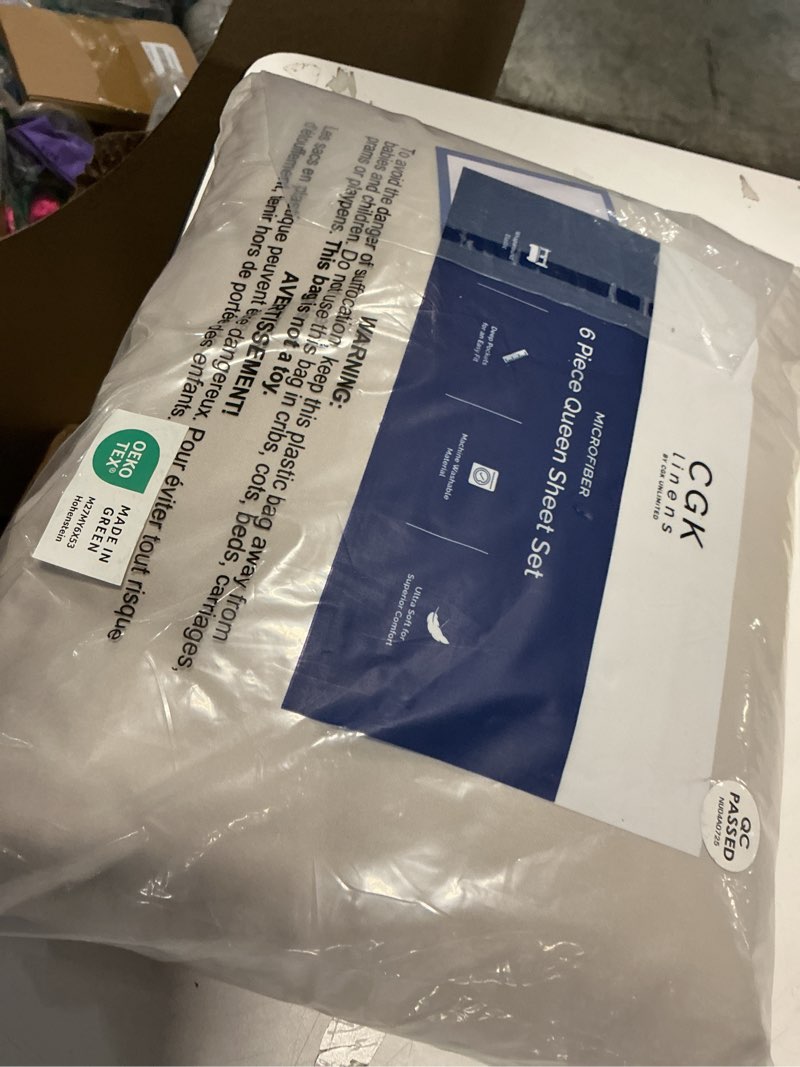 Condition photo showing Good Condition for Queen 6 Piece Sheet Set - Comfy Breathable & Cooling - Ultra Soft Hotel Luxury Bedding Set w/ 8-16 Inch Deep Pockets - 1 Flat & 1 Fitted Sheet & 4 Pillowcases - Cozy, Wrinkle Free & Easy Care - Wheat 13 - Wheat Queen