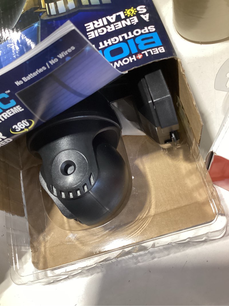 Condition photo showing Good Condition for bell+howell bionic spotlight extreme 360 - solar powered outdoor lights, rain and snow resistant, wireless w/motion sensor outdoor for yard, garage, lawn, patio and garden as seen on tv