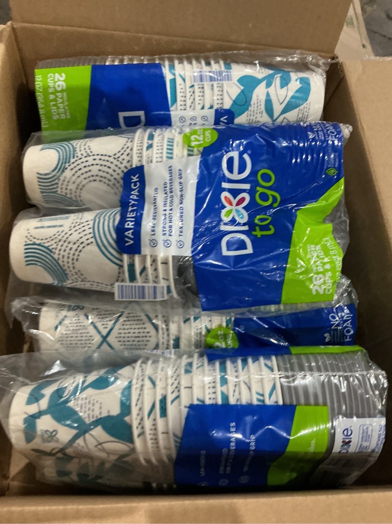 Condition photo showing Good Condition for dixie to go paper coffee cups with lids, 12 oz, 156 ct, disposable insulated paper cups for on-the-go hot or cold beverages 12 ounces (156 count)