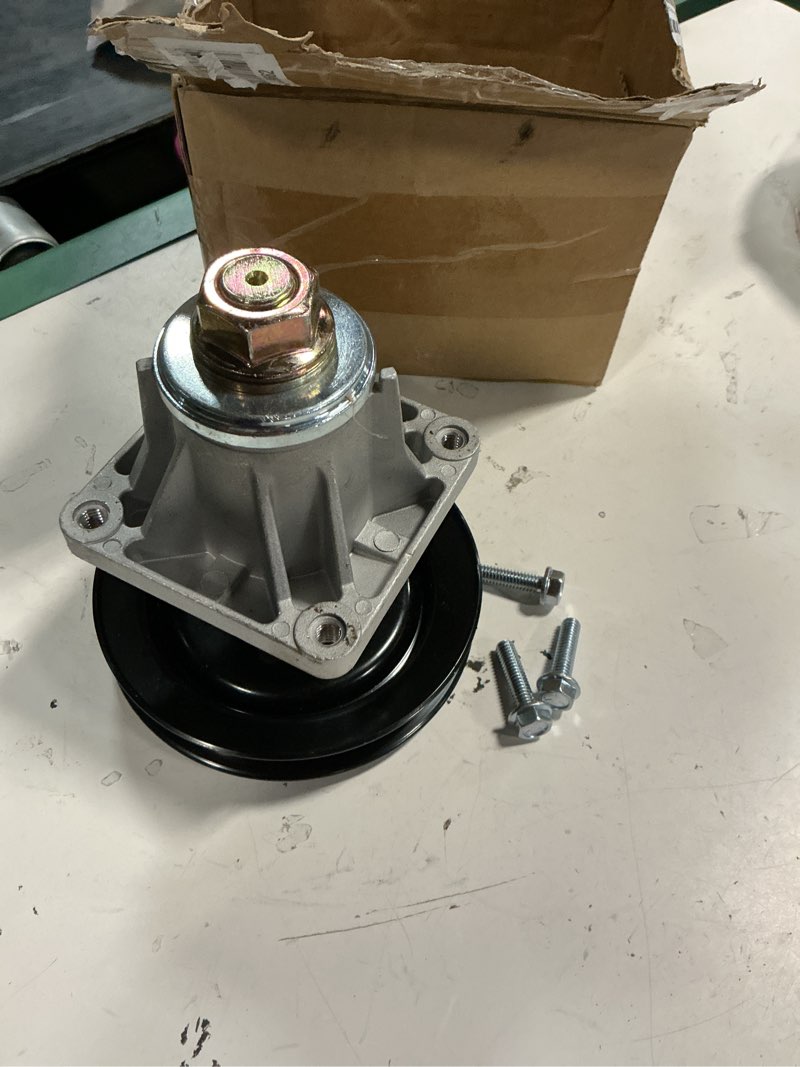 Condition photo showing Good Condition for aeagle 618-0595 spindle assembly for 46" deck mtd 618-0595a 618-0595b 918-0593a 918-0595a, fit for cub cadet gt2150 gtx2446 for mtd pro gold huskee for yard machines yard man