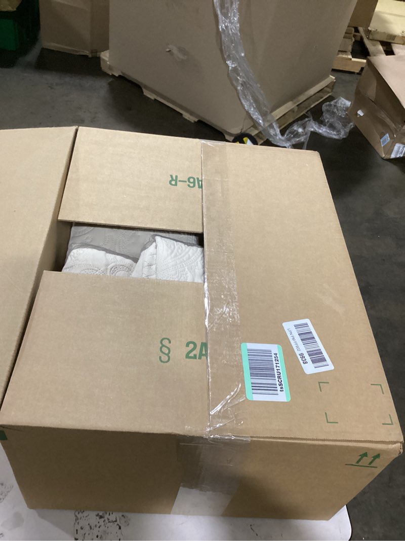 Condition photo showing Good Condition for Qucover Alaska King Bedspread 132x 120, Oversized King Bedspread Extra Wide, 3 Piece Soft Microfiber Lightweight Oversized King Quilts Bedding Set, Quilting Paisley Pattern, with Pillow Shams, Beige Beige 132"x120"