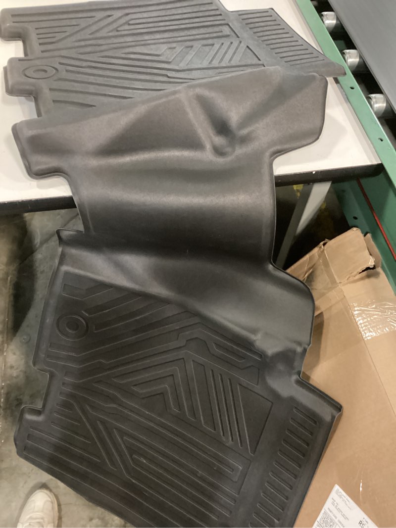 Condition photo showing Good Condition for mixsuper floor mat for ford bronco 2021-2026, only fits 4-door models, all weather floor liner 2 row set black (not for ford bronco sport) ford bronco?2021-2026?