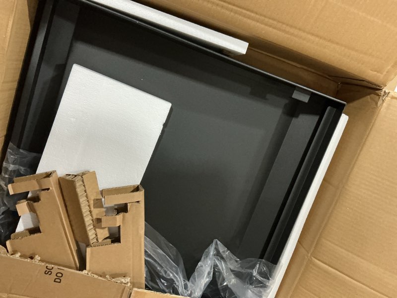 Condition photo showing Good Condition for Upgraded Griddle Hinged Lid for 36" Blackstone 1554 1863 1825 1818 1565 1560 2149 1841 1866 2122 2151 2177, Hard Cover with Thermometer and Cover for Blackstone 36 Inch Griddle Accessories