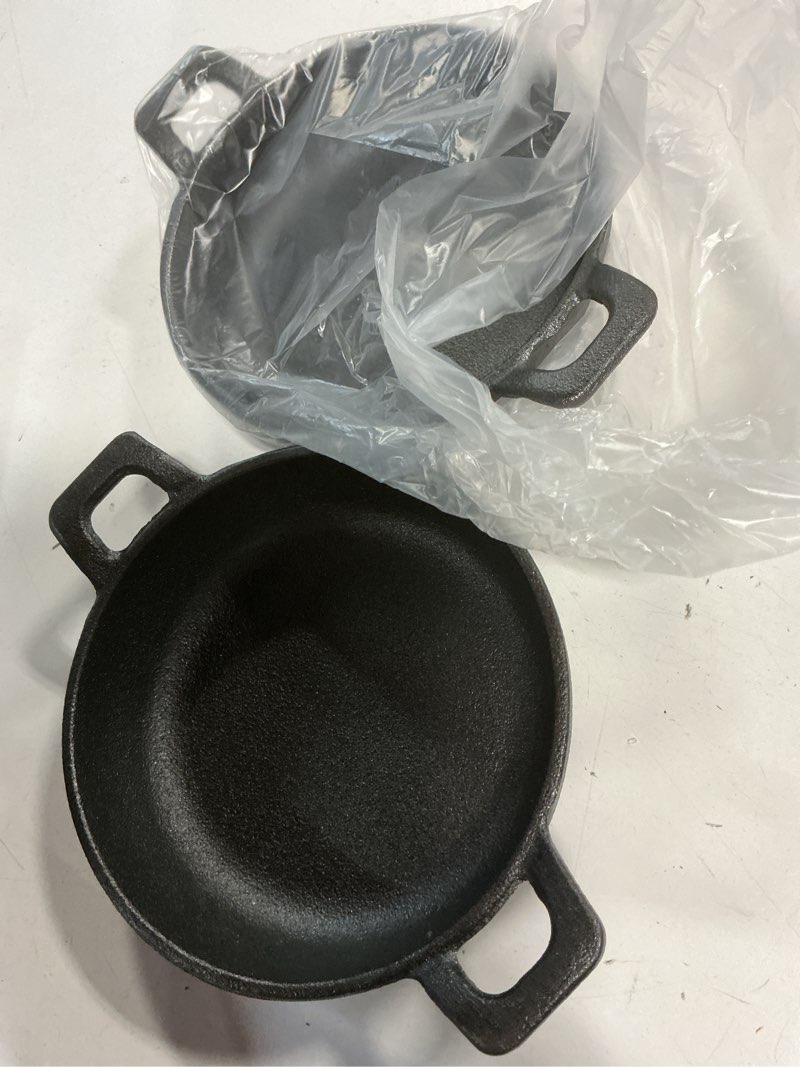 Condition photo showing New/Like New for Ziliny Mini Cast Iron Skillets 5 x 5 x 1.3 Inch Cast Iron Pan Small Ramekin Set Black Casserole Dish Cookware Oven Safe Mini Skillets for Kitchen Indoor Outdoor Picnic (2 Pack) 2 5 x 5 x 1.3 Inch