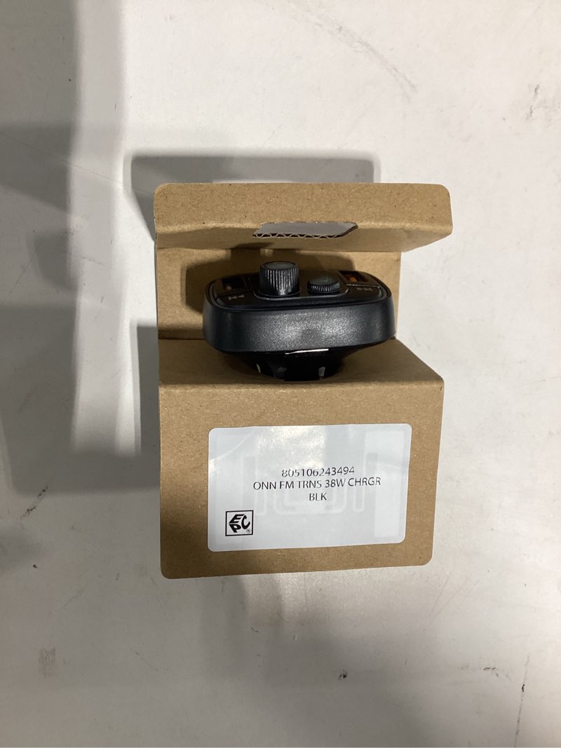 Condition photo showing Good Condition for onn 20w/18w wireless fm transmitter and car charger