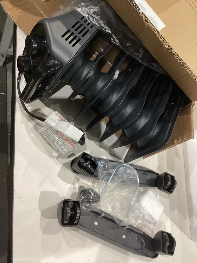 Condition photo showing Good Condition for amazon basics oil space heater, portable radiator heater with 7 oil-filled fins for indoor use, 3 heat settings, thermostat, tip-over protection, etl safety certificate, manual control, 1500w, black