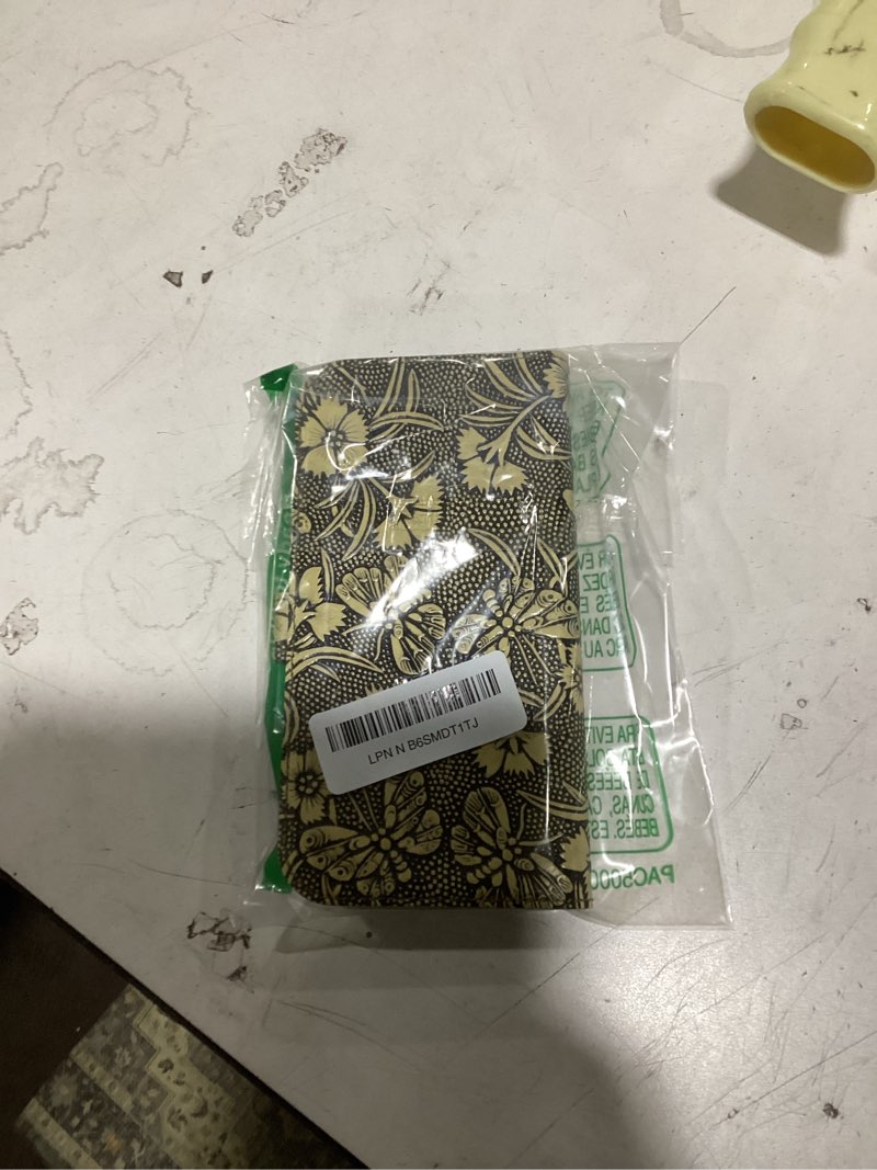 Condition photo showing New/Like New for Genuine Leather Wallet Case for iPhone 17 Pro Max | 2-in-1 Magnetic Detachable Flip Folio Cover with Card Slots, RFID Blocking, Shockproof Protection & Wireless Charging | Brown 17 Pro Max 6.9‘’ Brown