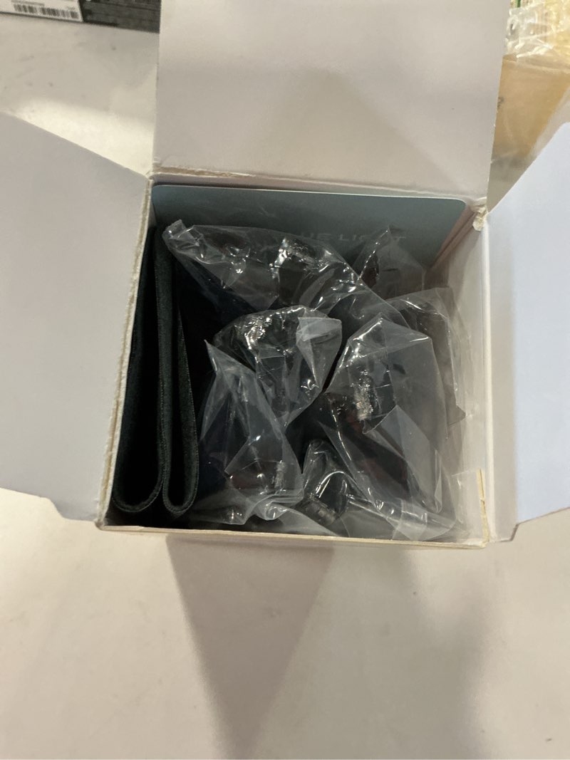 https://lotting-media.assets.bidfta.com/lotting_10aba300-0f45-42a6-ba1c-146f4c62412c