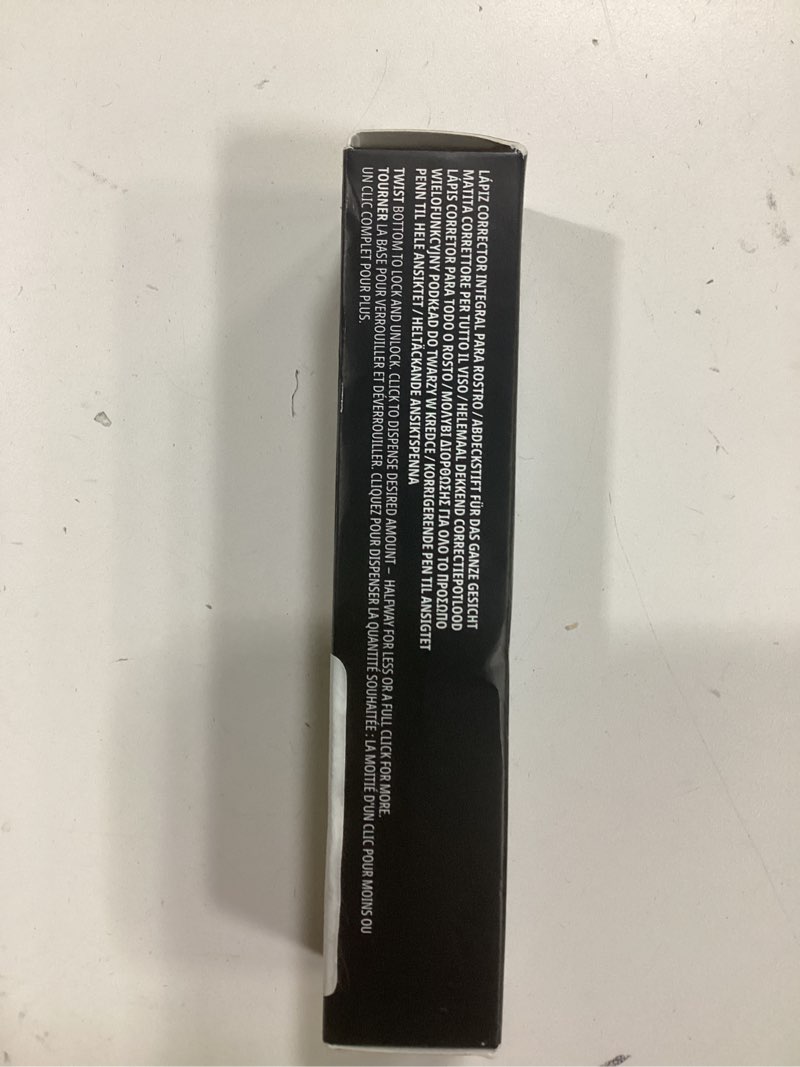 Condition photo showing New/Like New for Mac Studio Fix Every Wear All Over Face Pen NW15