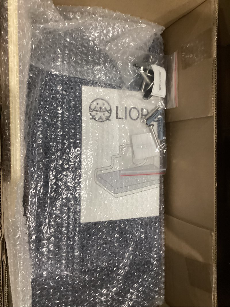 https://lotting-media.assets.bidfta.com/lotting_10b2c036-aa85-41ec-b39d-1bd83063b54f