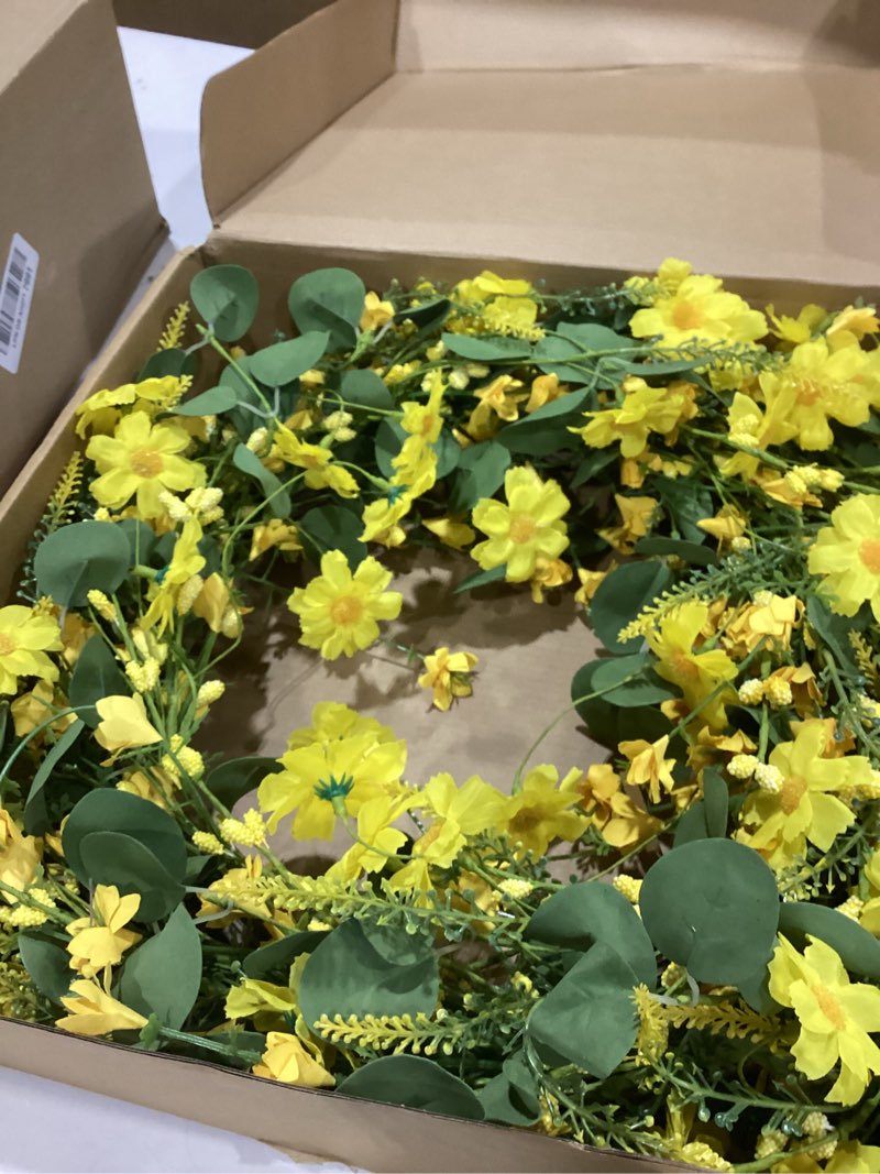 Condition photo showing Good Condition for j'floru artificial spring wreath 22 inch summer wreaths for front door yellow daisy wreath for indoor outdoor home decor and easter celebration 22"