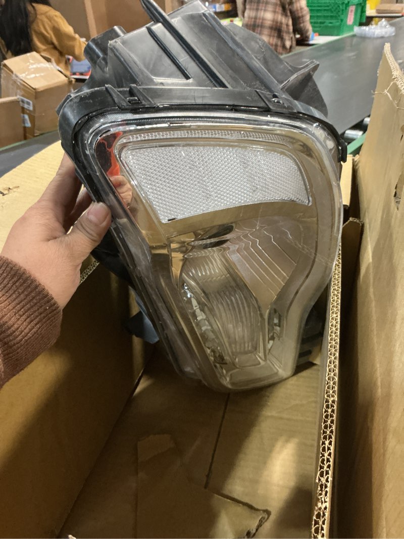 Condition photo showing Good Condition for Halogen Headlight Assembly Compatible with Chrysler 300 300C 2015 2016 2017 2018 Headlamp with White Bezel Replacement Left Driver Side LH 68214383AD CH2502269