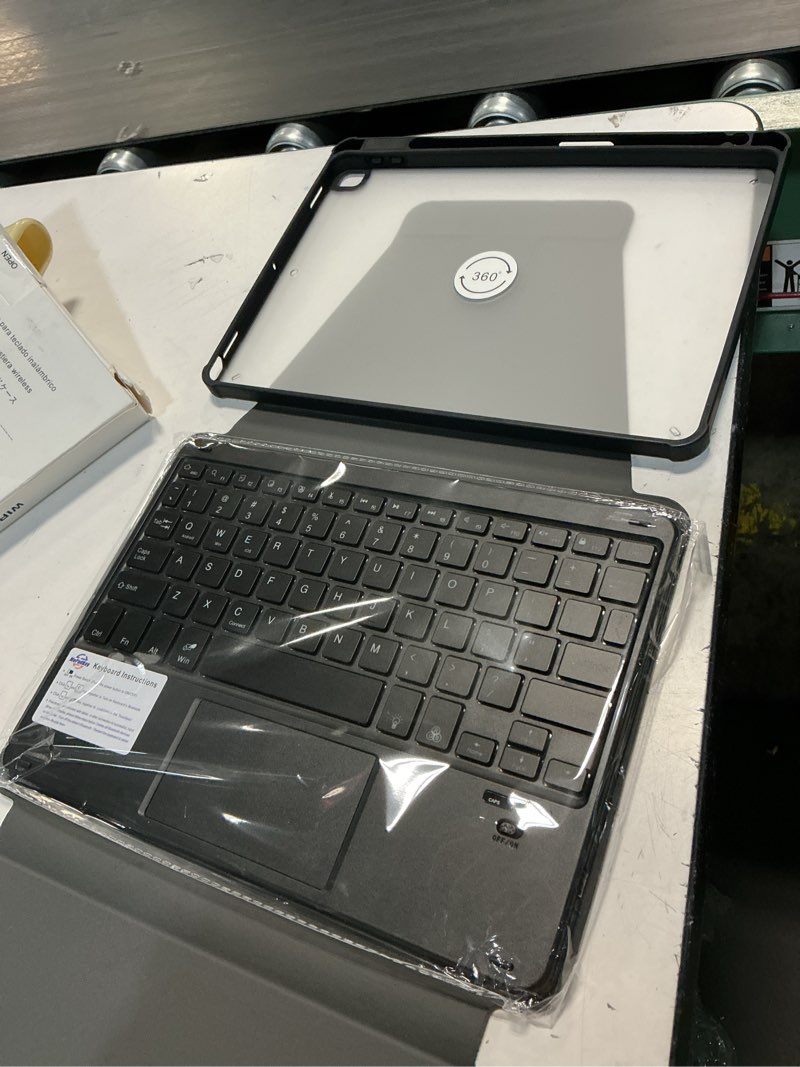 Condition photo showing Good Condition for oyeeice for ipad 9th generation case with keyboard 10.2'' - 7 color backlit wireless keyboard cover with pencil holder for ipad 9th/8th/7th gen 10.2 inch, ipad air 3rd gen & ipad pro 10.5" - black classic style a black