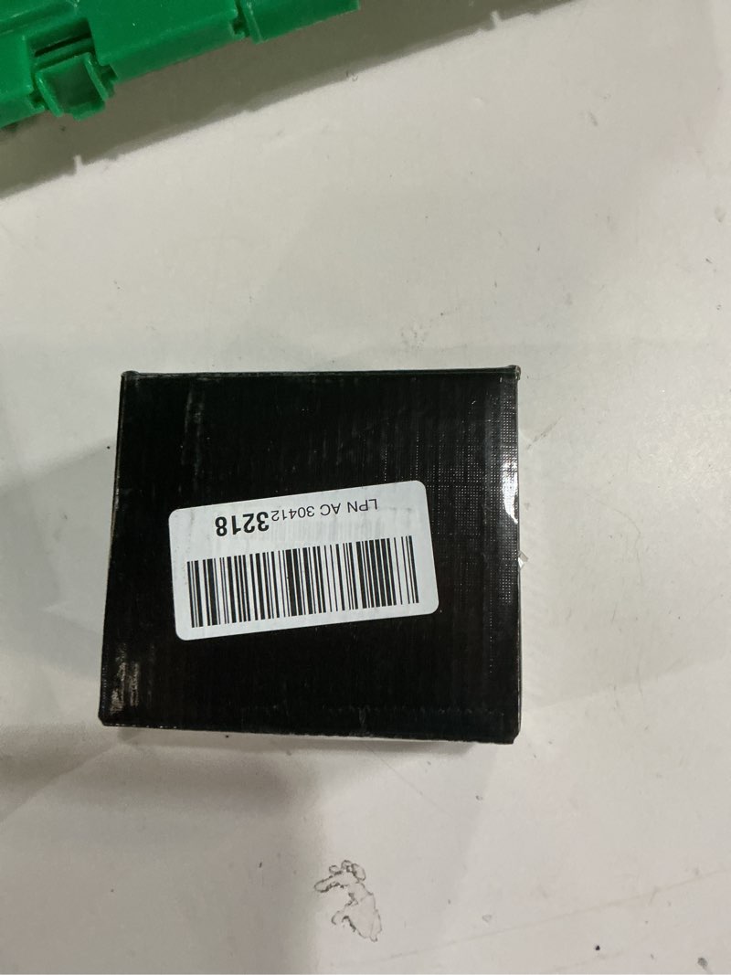 Condition photo showing New/Like New for Remote Battery Disconnect Switch 12V 240A with Led Voltage Display, Ultra-Low Standby Current (0.001A), Anti Theft and Battery Drain, Battery Kill Switch for Car, RV, ATV, Truck, Tractor, Boat Black L(3.94*2.68*1.77)