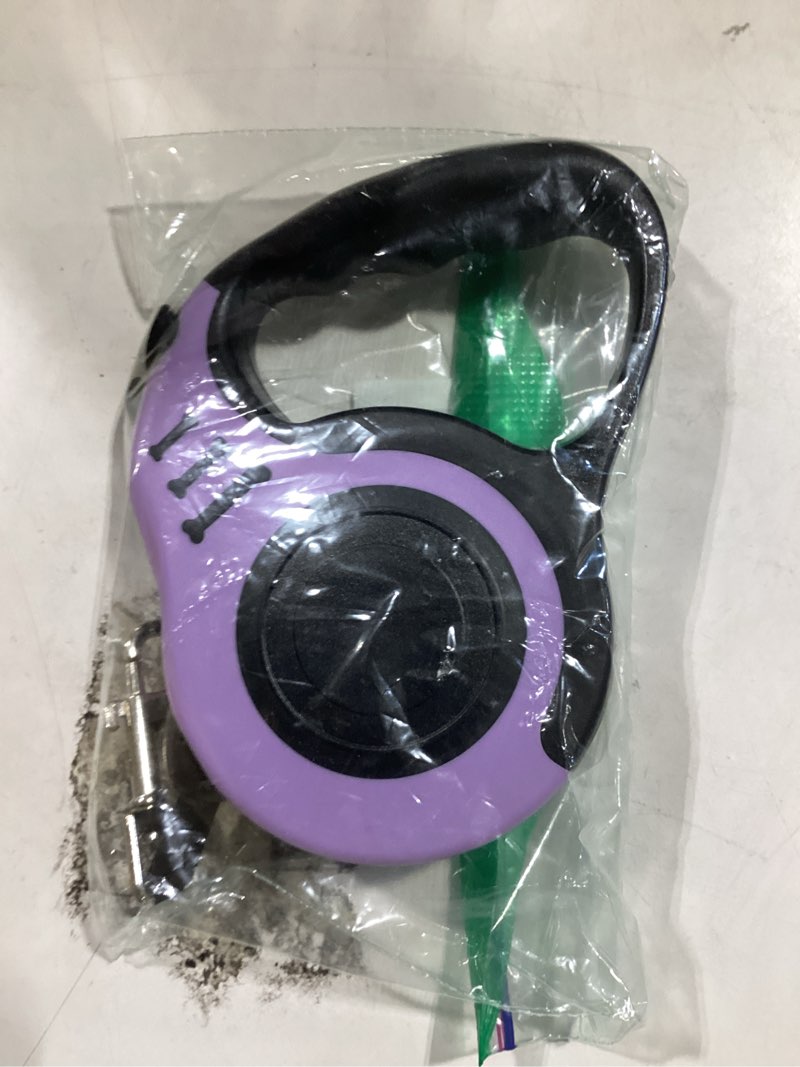 Condition photo showing Good Condition for retractable dog leash automatic telescopic tractor dog tape, pet tape 10/16 ft durable and convenient, with non-slip handle, suitable for small and medium-sized dogs 10feet black purple