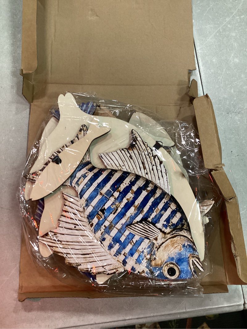 Condition photo showing Good Condition for spiareal 15 pcs wood fish nautical wall decor wooden school of fish wall art rustic hanging beach decor ocean coastal theme vintage ornaments for summer home lake house bathroom bedroom(charming)