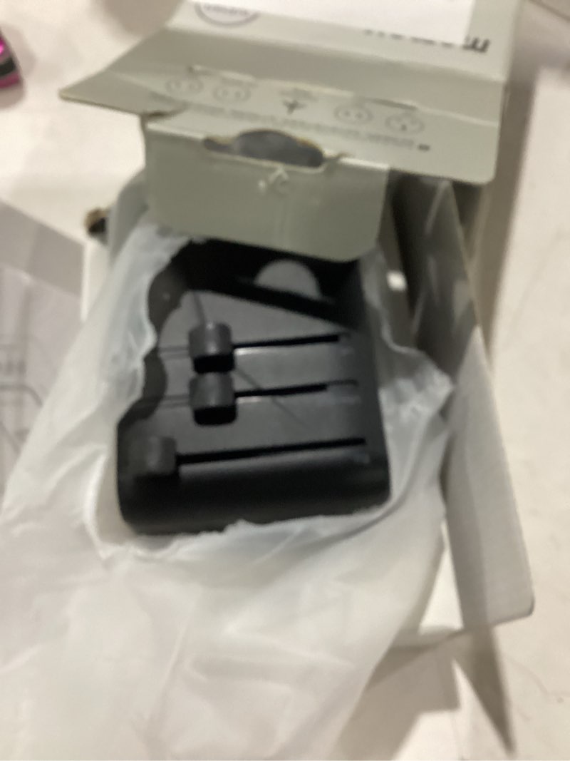 Condition photo showing Good Condition for momax universal travel adapter 100w gan, 6-in-1 international power adapter with dual ac, 2 usb-c pd fast charging, 2 usb-a qc, travel adapter for laptop, europe uk au us, travel essentials 100w black