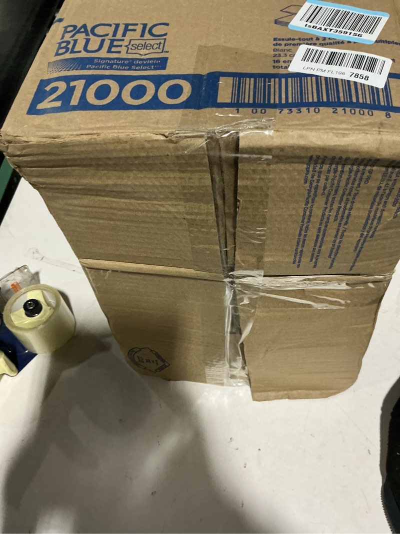 Condition photo showing Good Condition for georgia pacific professional blue select multi-fold 2 ply paper towel  9 1/5 x 9 2/5  white 125/pk  16 pk/ct -gpc21000