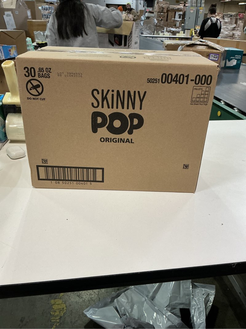 Condition photo showing New/Like New for Skinny pop original 30 count(best by 1/08/26)