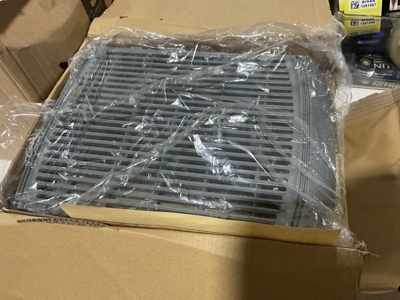 Condition photo showing New/Like New for neakasa cat pedal step stool with filter function, easy to clean cat litter tray for m1 open top self-cleaning litter box basic step